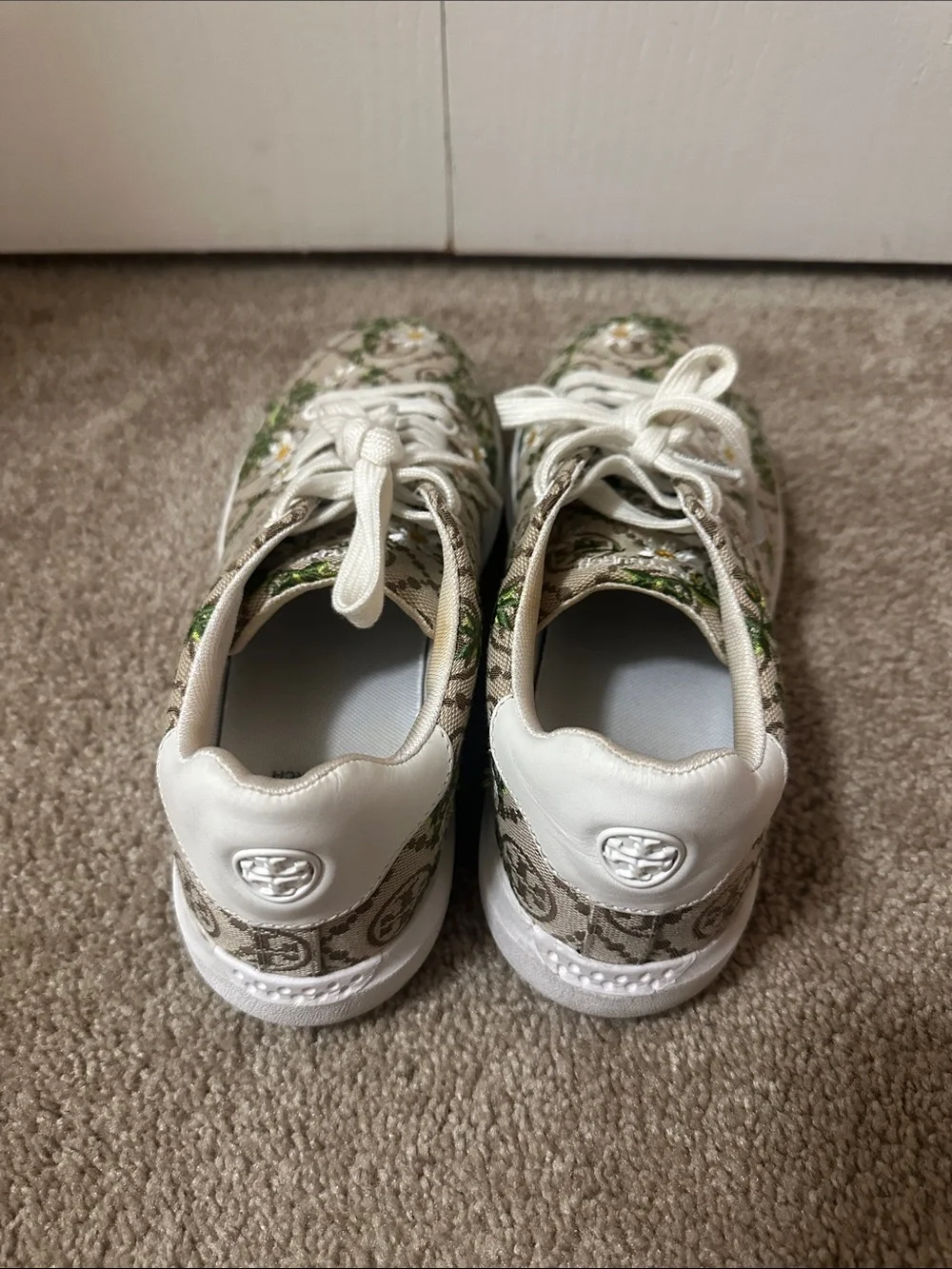 Tory Burch classic lace